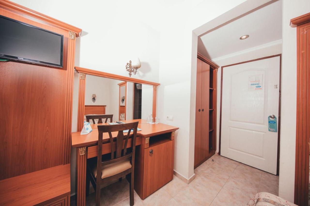 Yel Holiday Resort Oludeniz Exterior photo